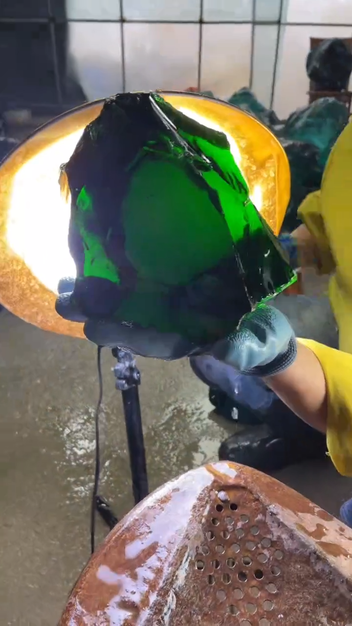 新疆彩石奇石摆件