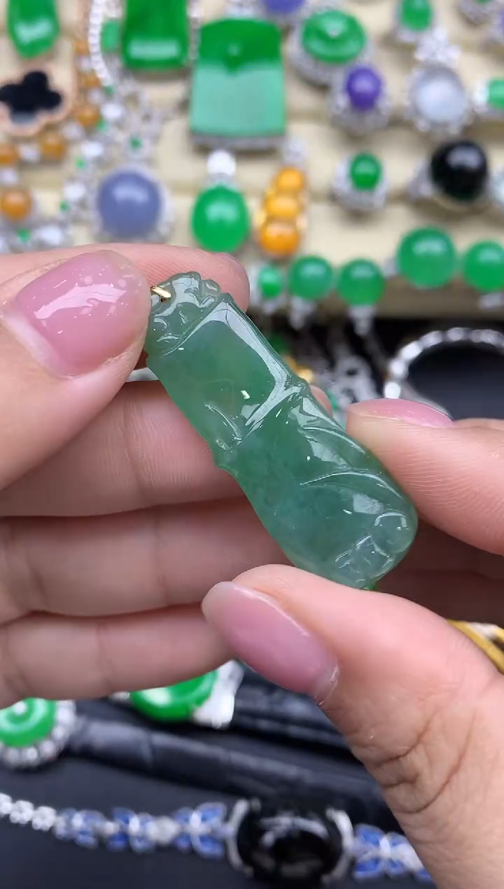 【闪购商品】翡翠颈饰18K金镶嵌291-中国好珍宝