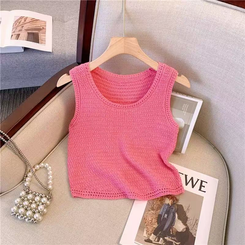 法式甜辣风薄荷绿网红薄针织吊带背心女春夏季高级感洋气短款上衣