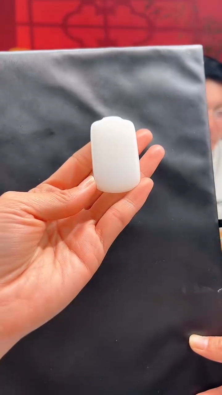 【闪购商品】和田玉吊坠(不含链)未镶嵌多样性发一117