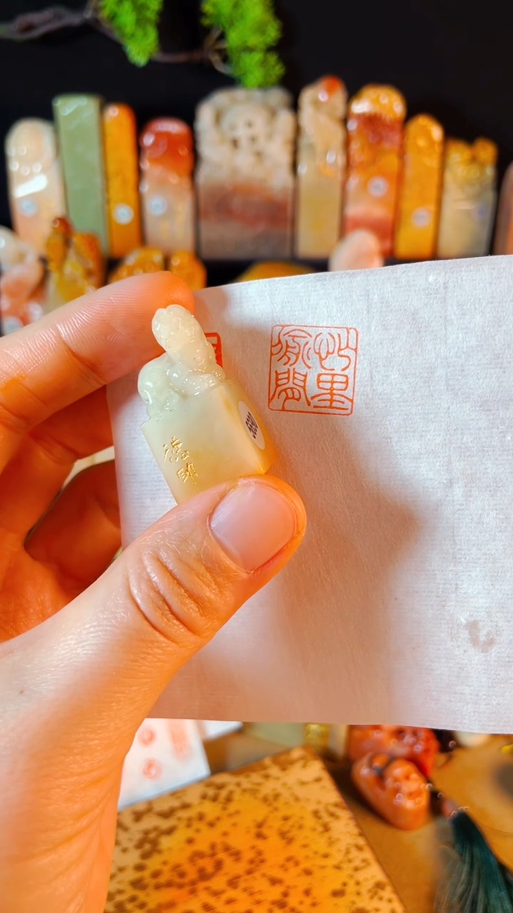 【闪购商品】老挝石印石手工篆刻《忙里偷闲》