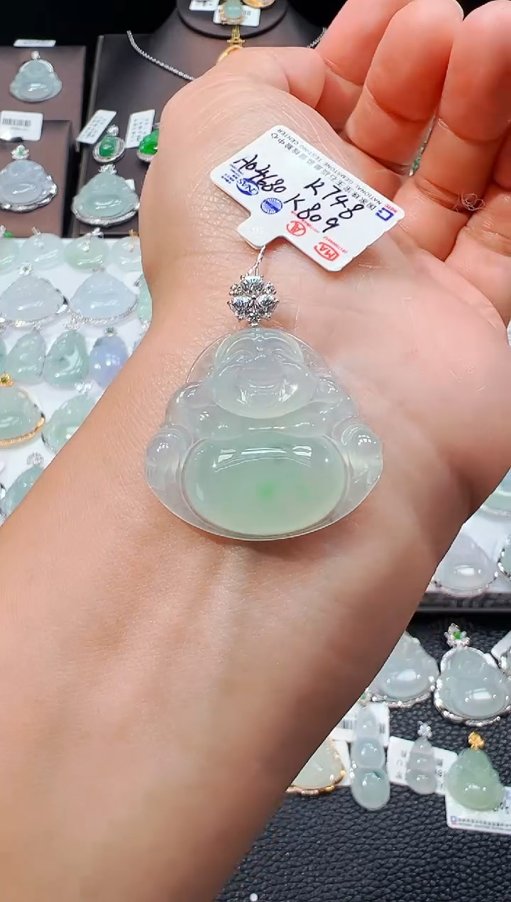 吊坠(不含链)18K金镶嵌翡翠佛公吊坠