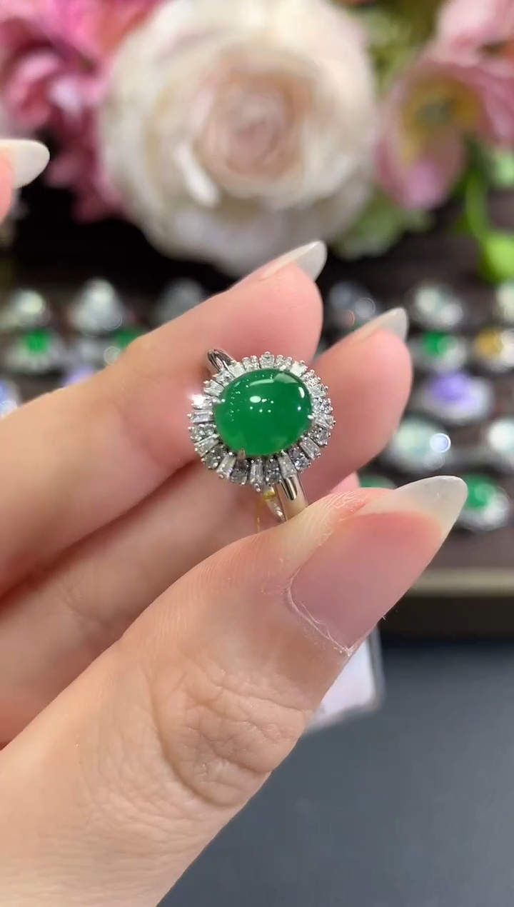 18K金镶嵌戒指翡翠b84   