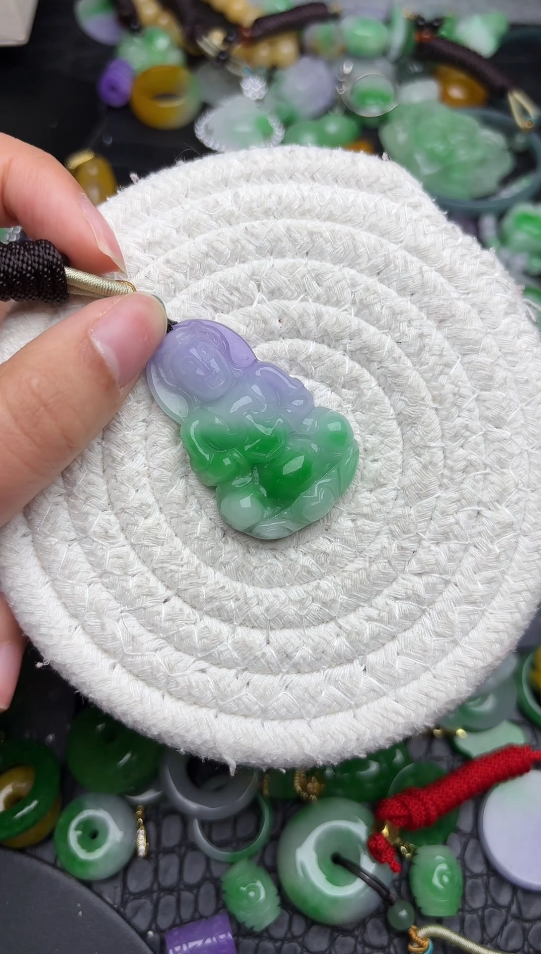 颈饰未镶嵌翡翠缅甸翡翠吊坠