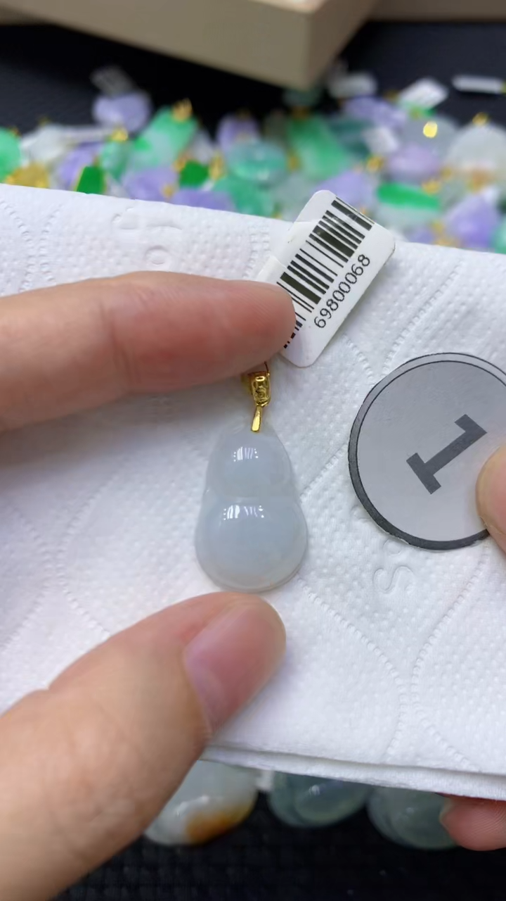 颈饰未镶嵌翡翠天然缅甸翡翠A货