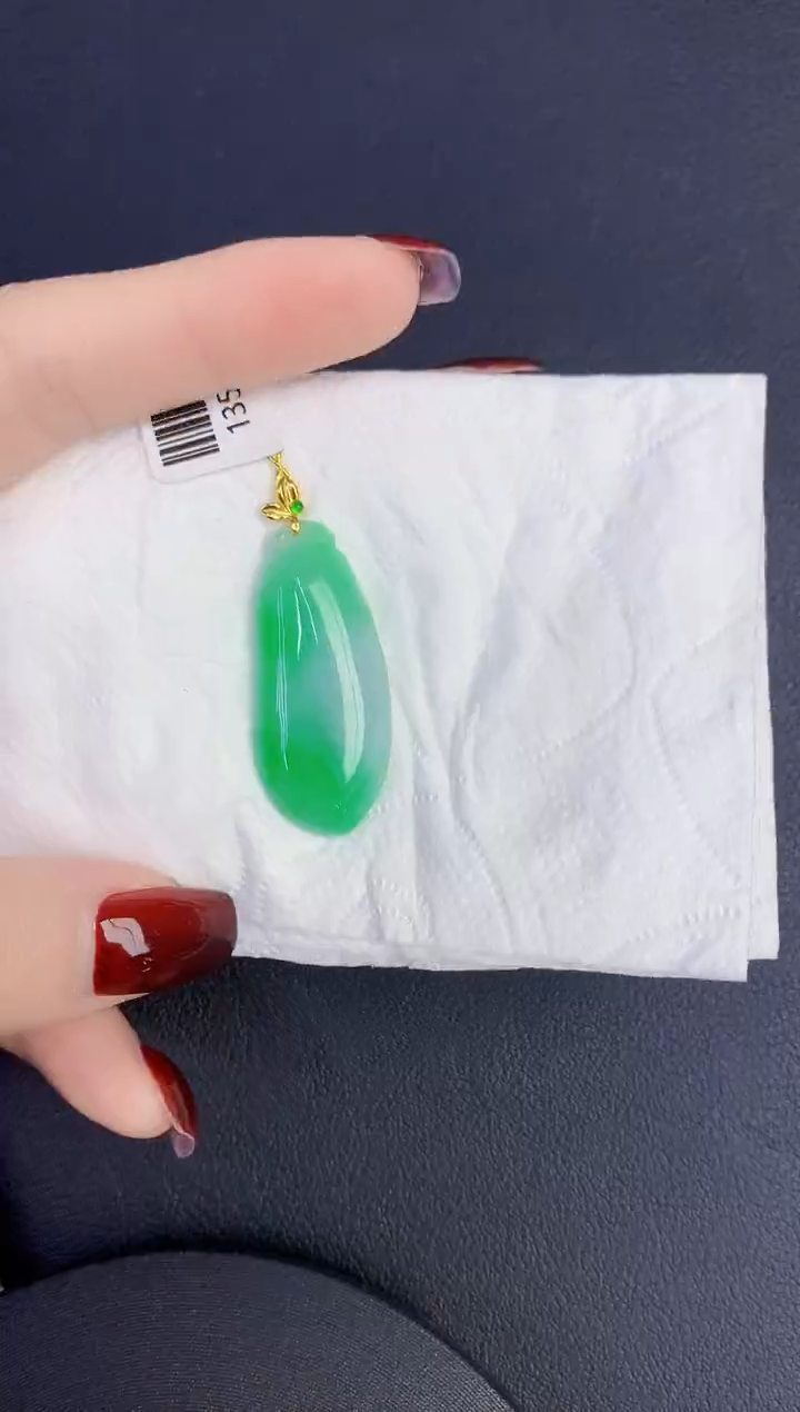 颈饰18K金镶嵌翡翠缅甸天然翡翠a货