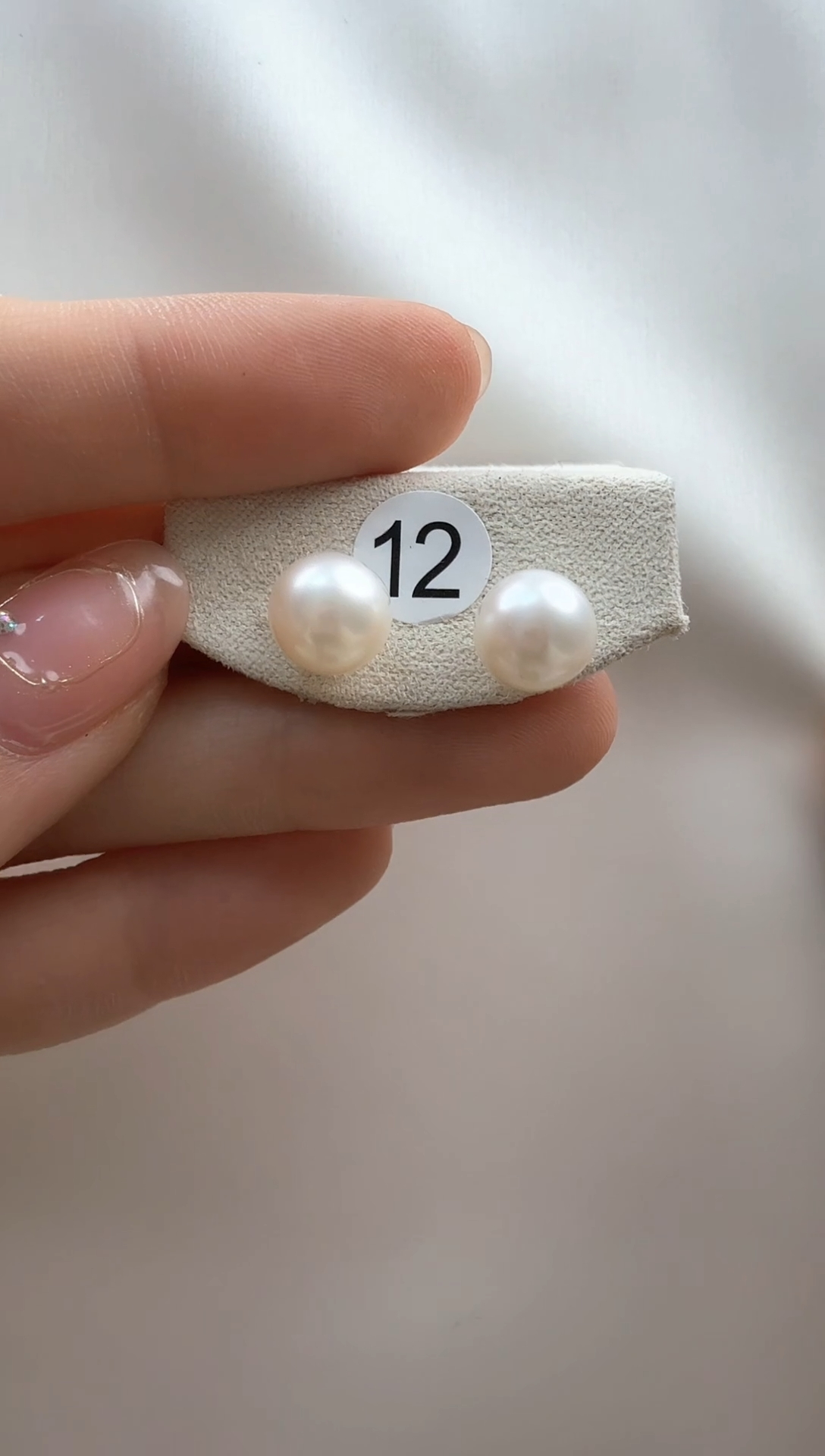 【闪购商品】淡水珍珠耳饰银S925镶嵌8-9mm淡水无核素钉