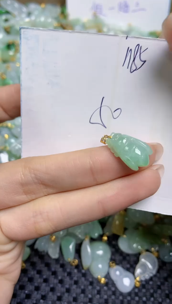 【闪购商品】翡翠颈饰18K金镶嵌天然缅甸A货翡翠