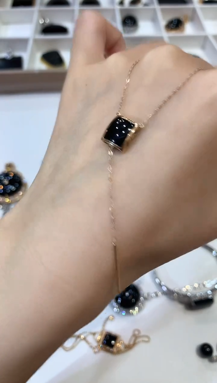 【闪购商品】翡翠套链18K金镶嵌a44时尚墨翠套链