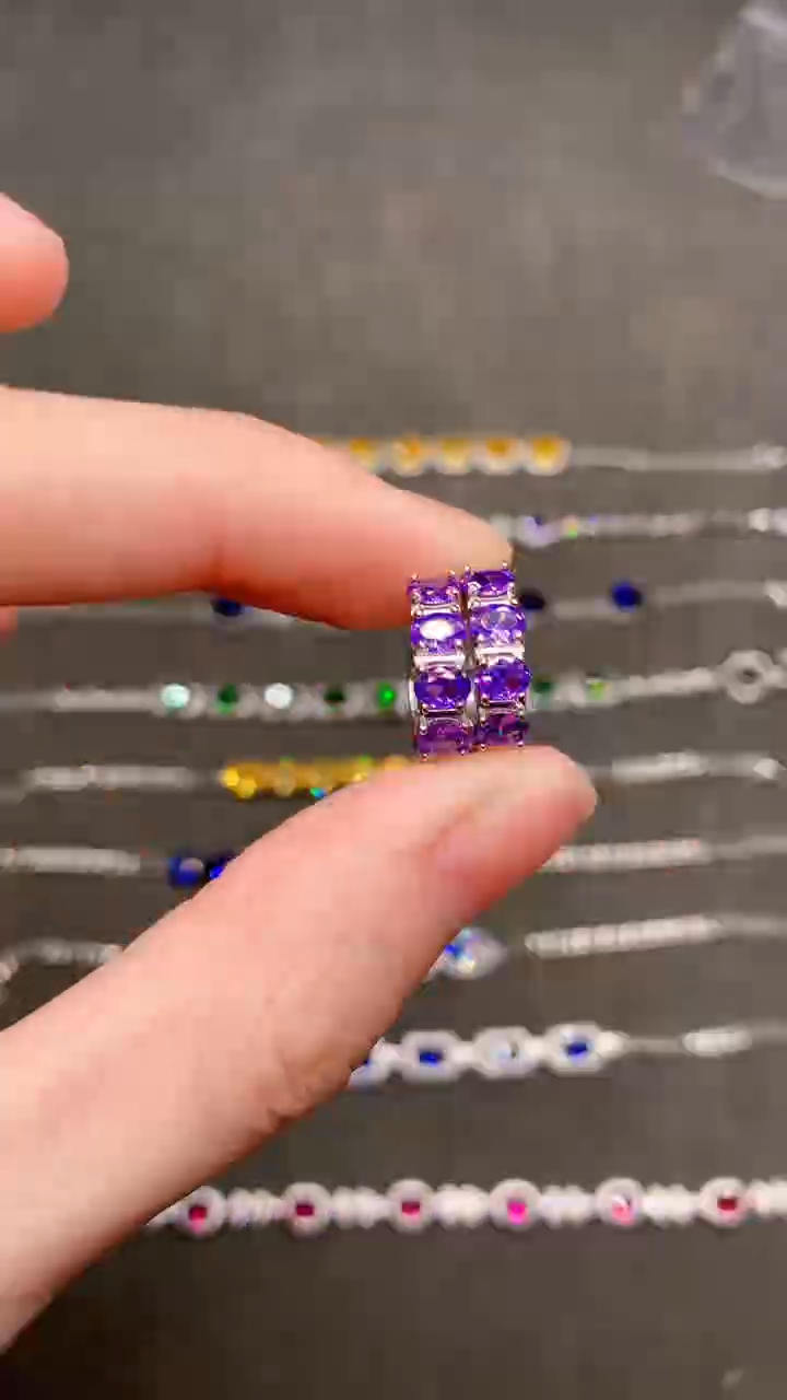 【闪购商品】彩色蓝宝石耳饰银S925镶嵌......