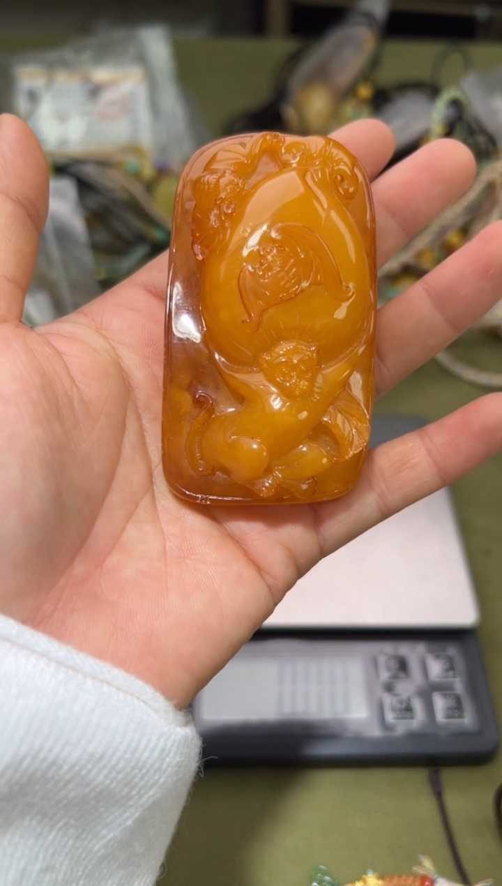 裸石琥珀未镶嵌琥珀蜜蜡吊坠