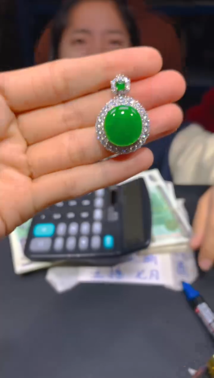 【闪购商品】定制翡翠未镶嵌68多样性发货（发其一）