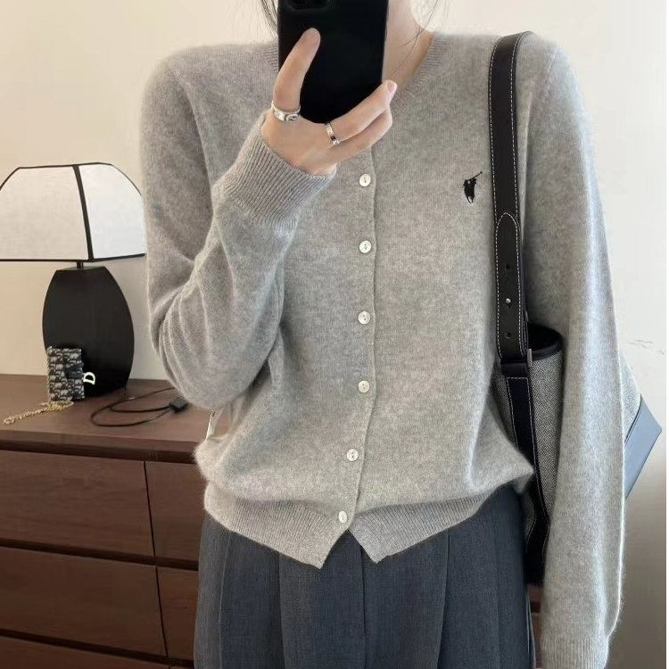 春秋新款100纯羊毛开衫女圆领外套洋气短款刺绣减龄精纺小外搭