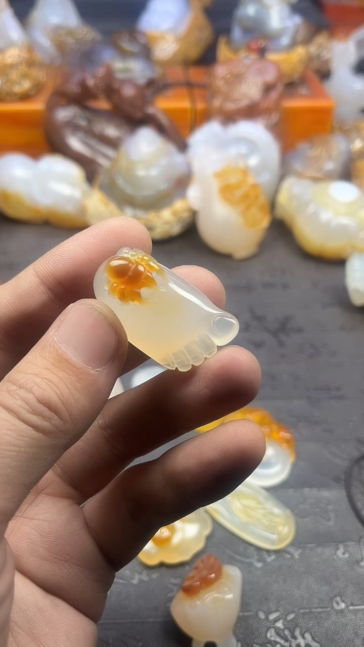 【闪购商品】玛瑙/玉髓吊坠未镶嵌1