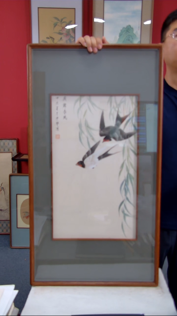 国画刘景双《燕舞春风》装裱87*47