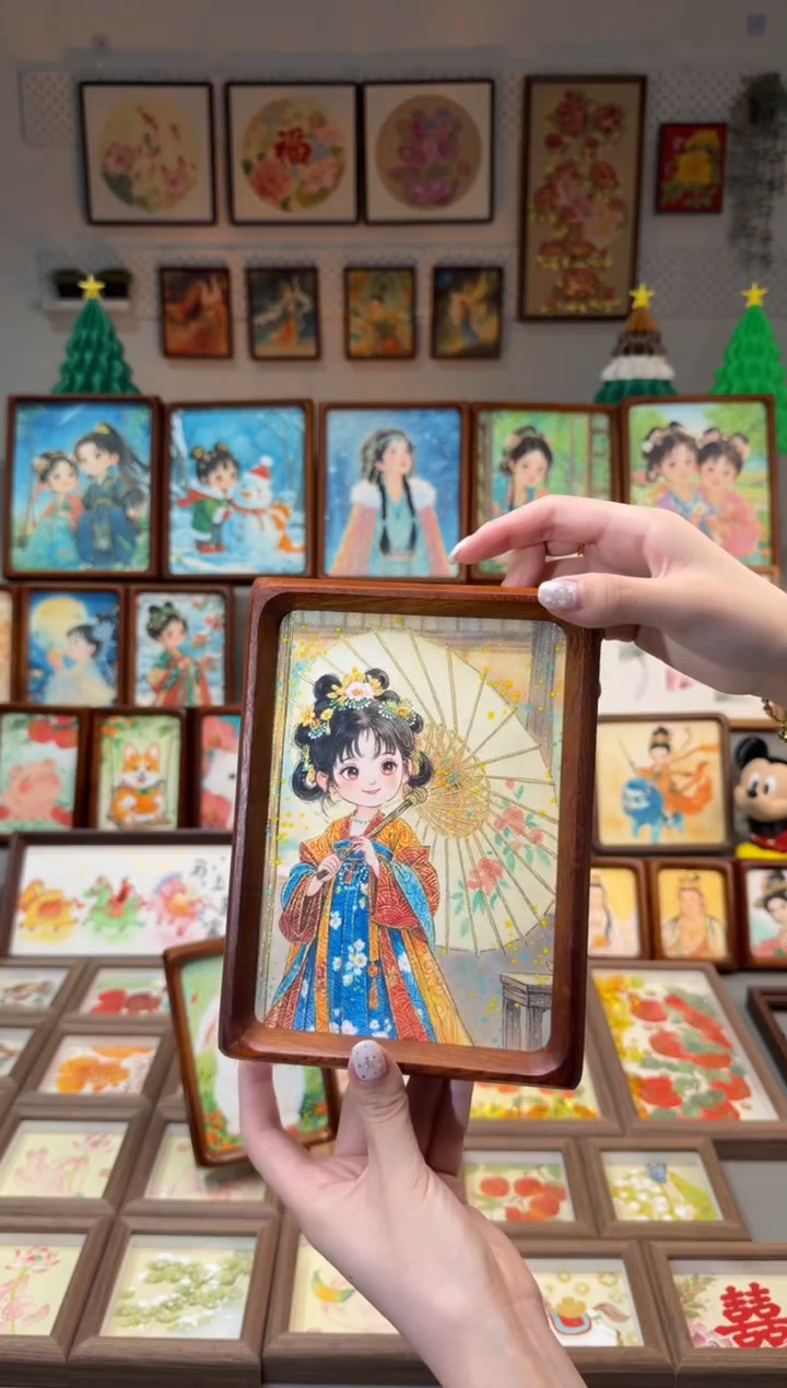 国画打伞女孩  手绘国画7