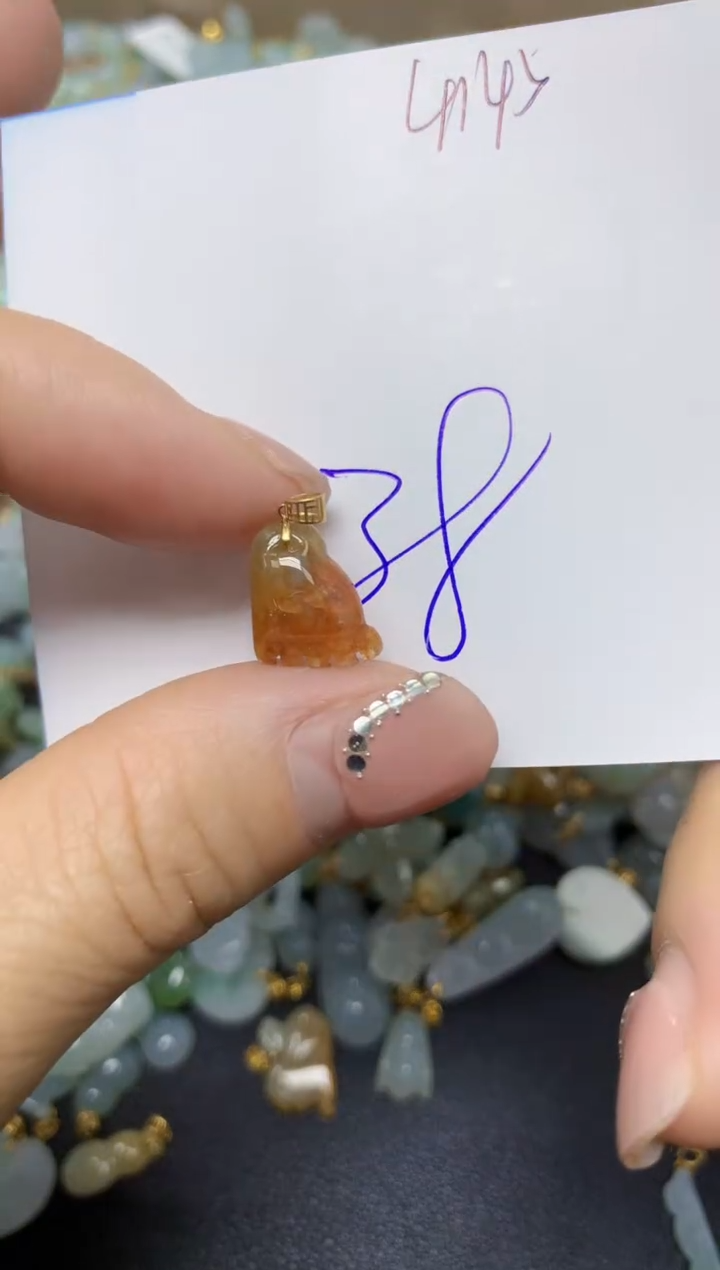 【闪购商品】翡翠挂件18K金镶嵌 天然翡翠A货