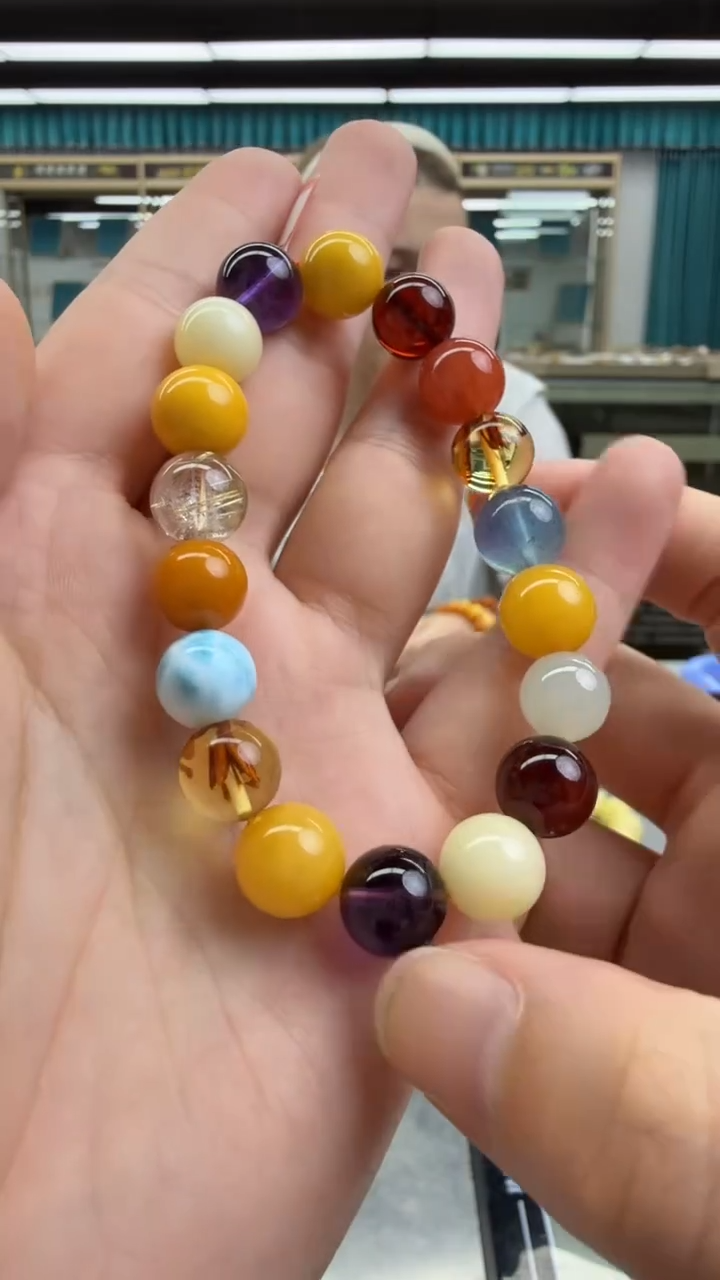 未镶嵌琥珀手链28秒拍号 假一罚三