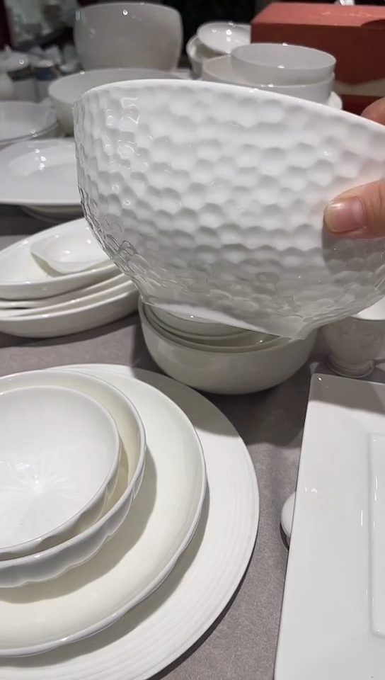 瓷镰仓8英寸大碗1个