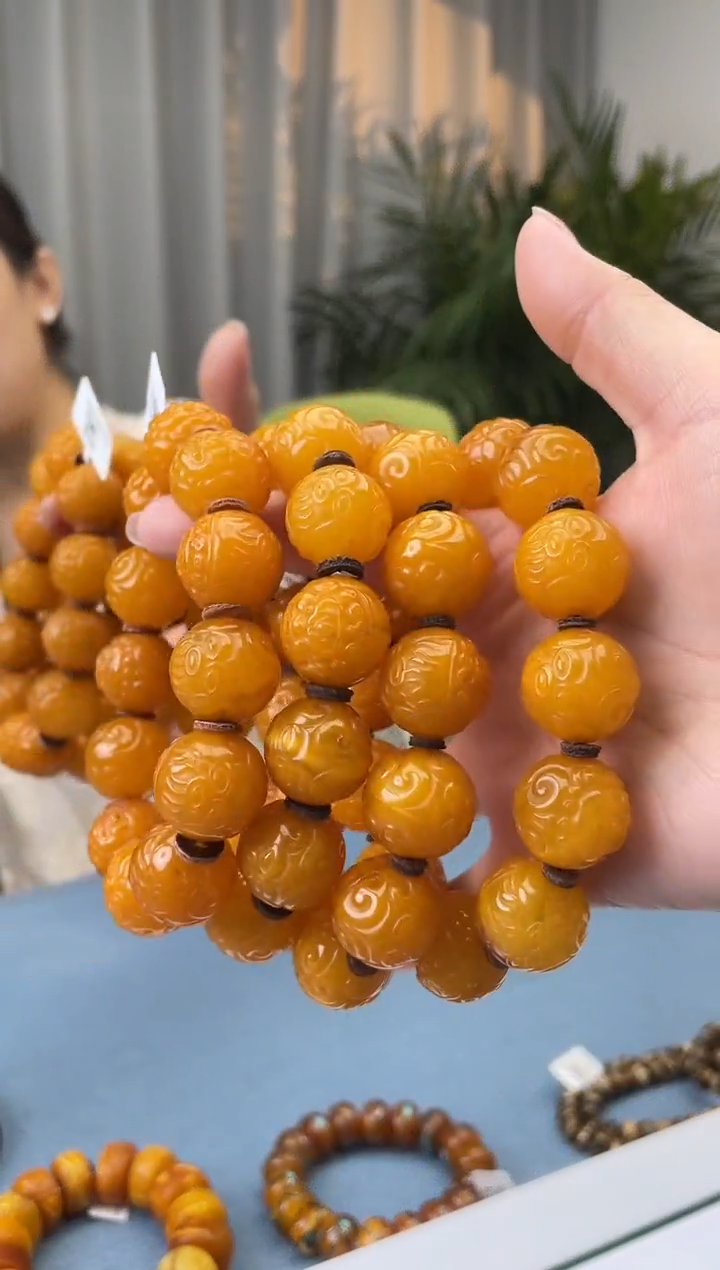 【闪购商品】蜜蜡珠宝奇石未镶嵌假一罚十，多样性发一件04347.16