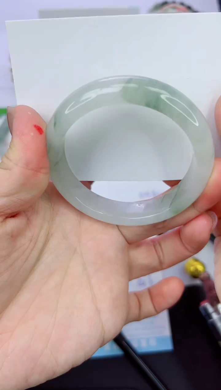 【闪购商品】石英质玉手镯未镶嵌259-55.8