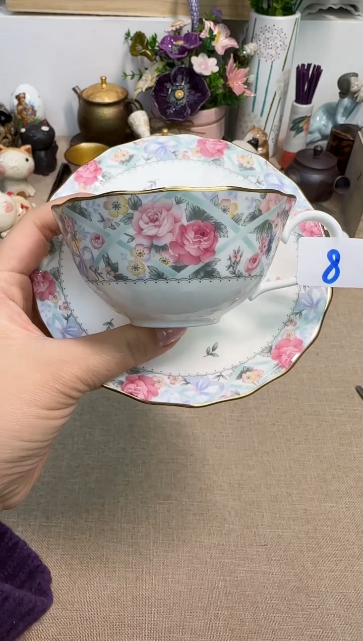 瓷片泡泡家的瓷器真好看
