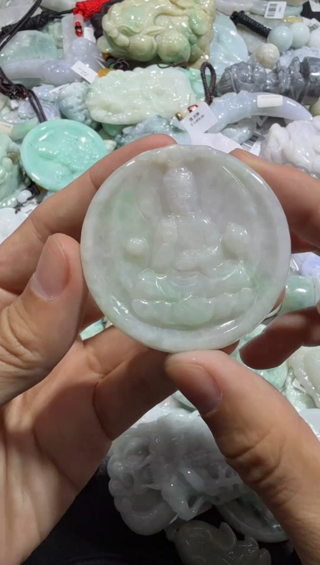 【闪购商品】翡翠颈饰未镶嵌00012355