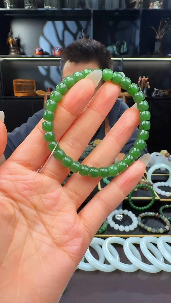 颈饰未镶嵌和田玉7mm碧玉极致手串