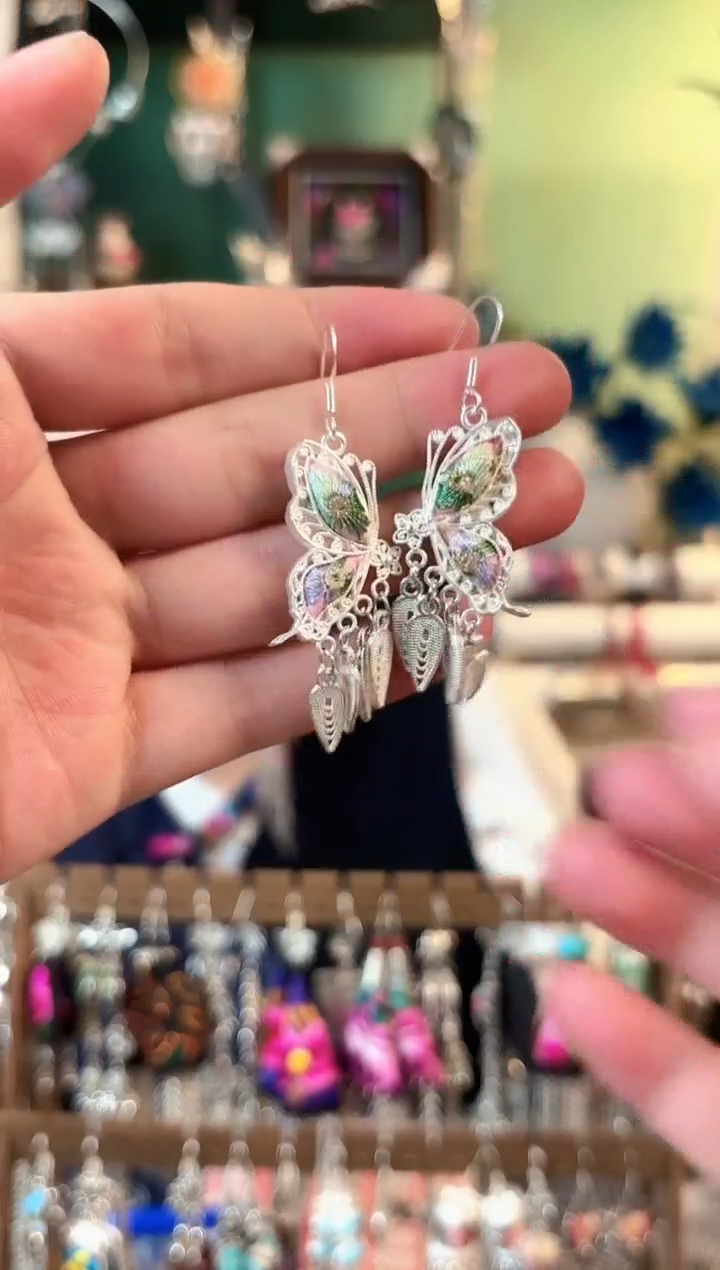 织绣彩云南阁非遗老绣饰品156