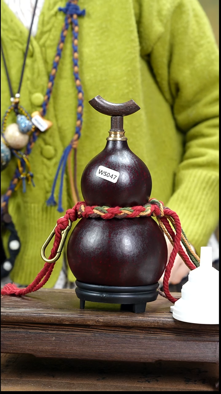 WS047纯手工大漆款酒葫芦（现货现发）