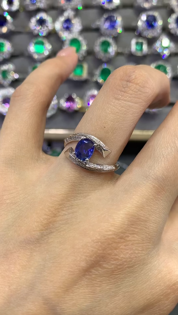 【闪购商品】蓝宝石戒指18K金镶嵌A297