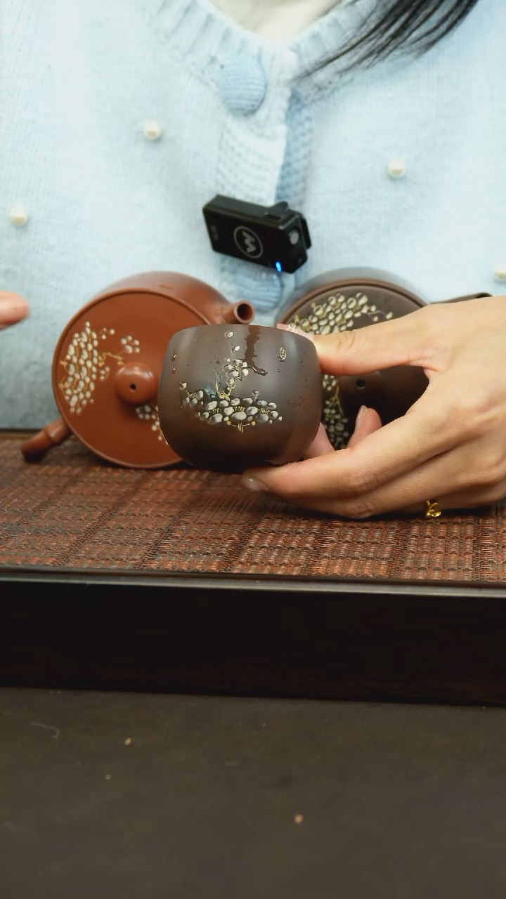 【闪购商品】暗 香 梅 花 主 人杯 50 cm