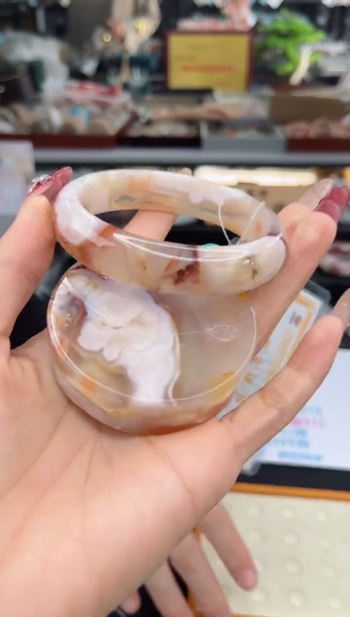 【闪购商品】石英质玉手镯未镶嵌61圈口（赠品镯心）3537344