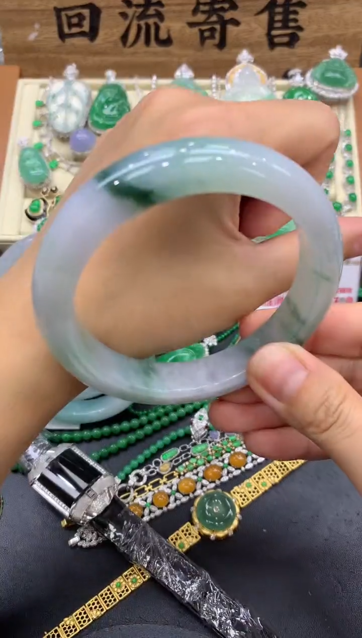 【闪购商品】翡翠手镯未镶嵌425-中国好珍宝