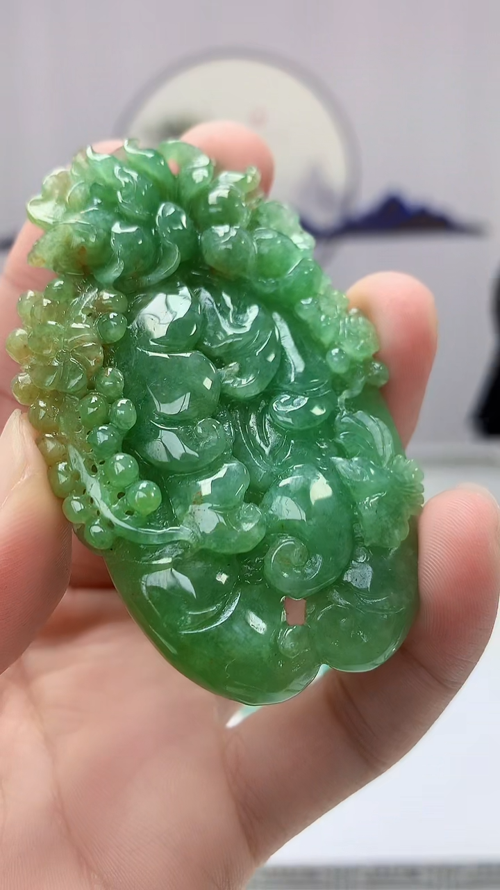 【闪购商品】定制翡翠未镶嵌4852bb-毛货挂件79