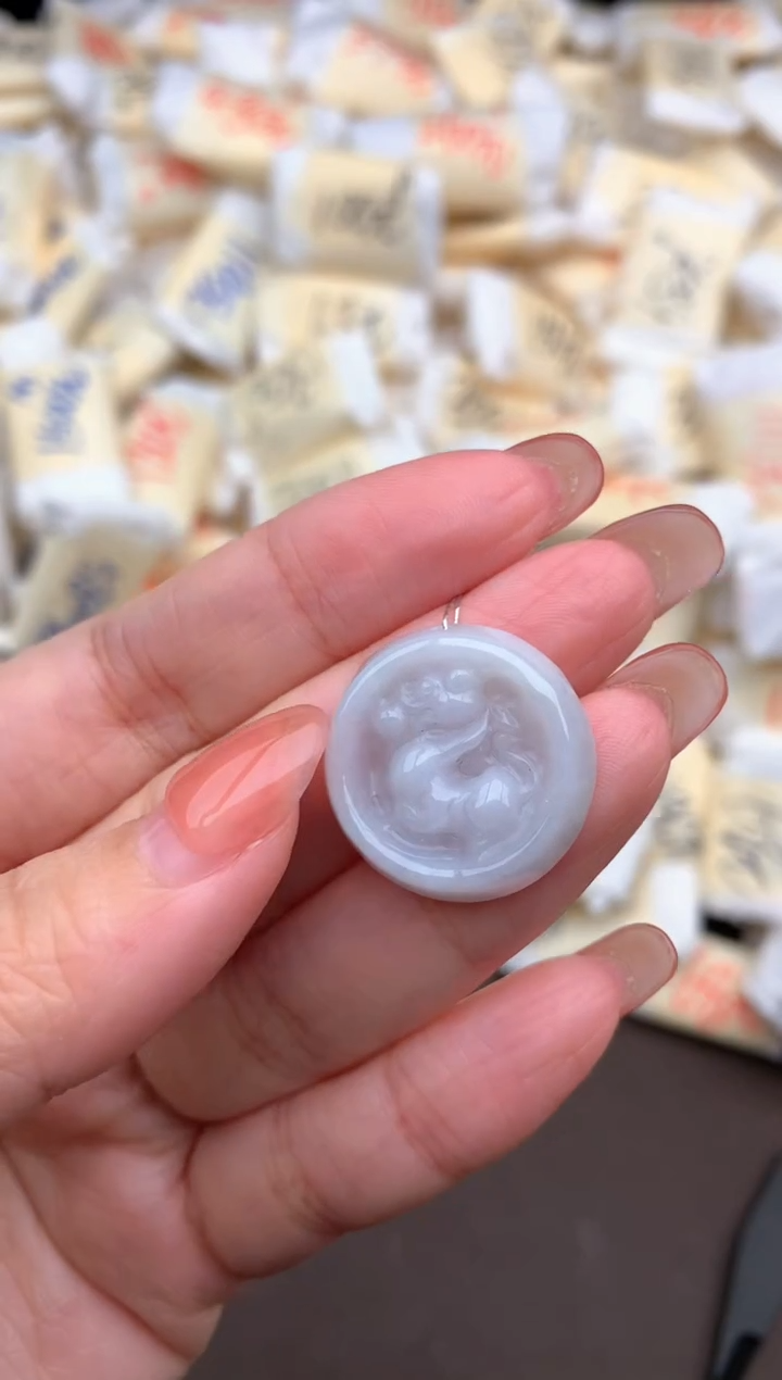 【闪购商品】翡翠挂件未镶嵌一