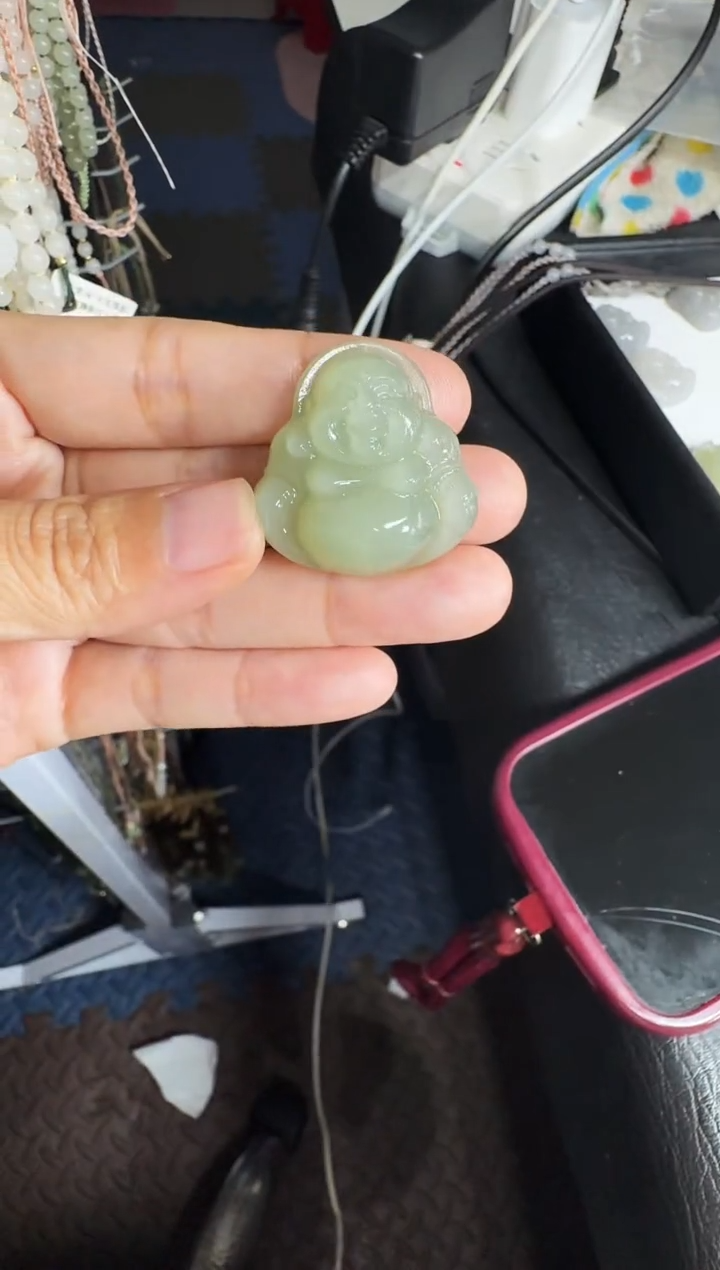 颈饰未镶嵌和田玉是**呀30高冰佛公