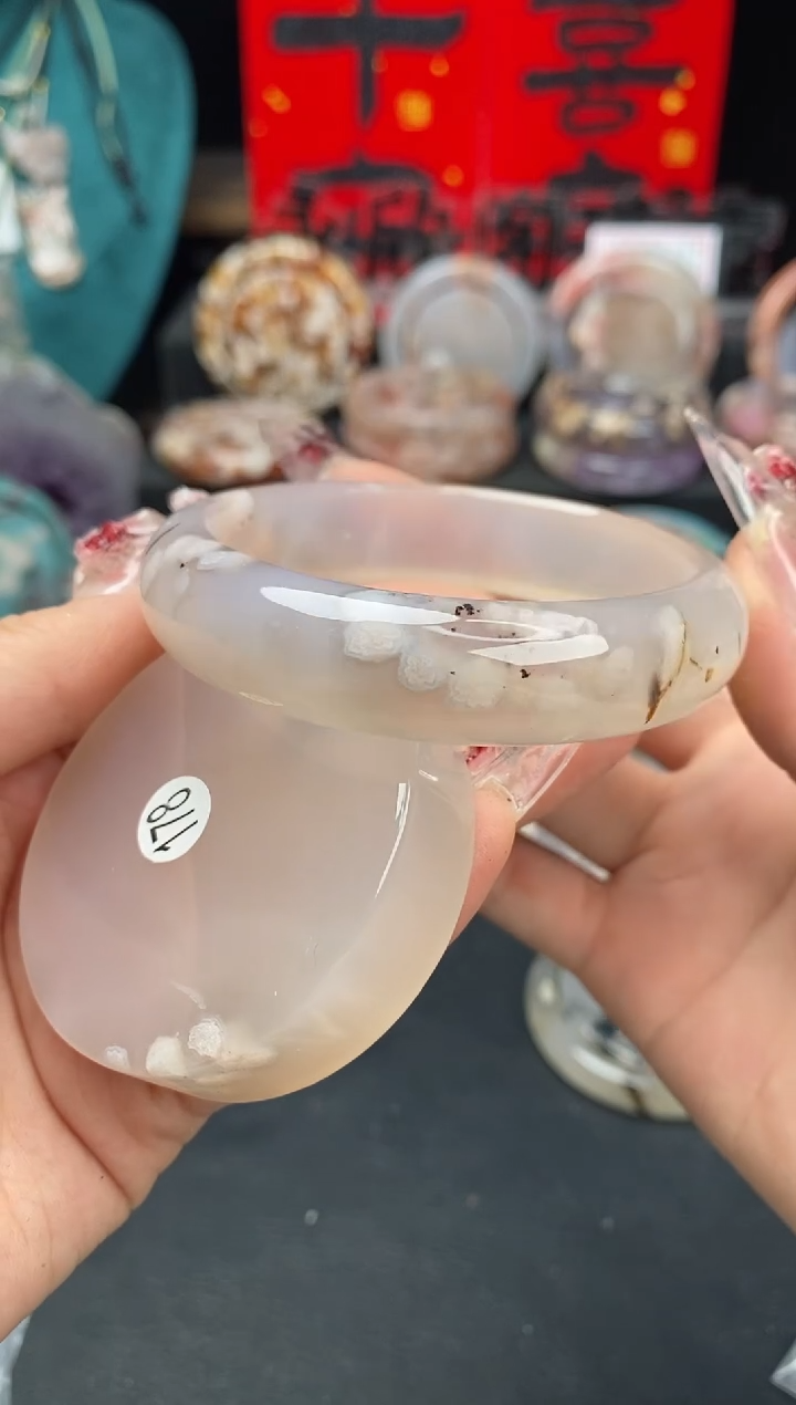 【闪购商品】石英质玉手镯（圆镯）未镶嵌56.9