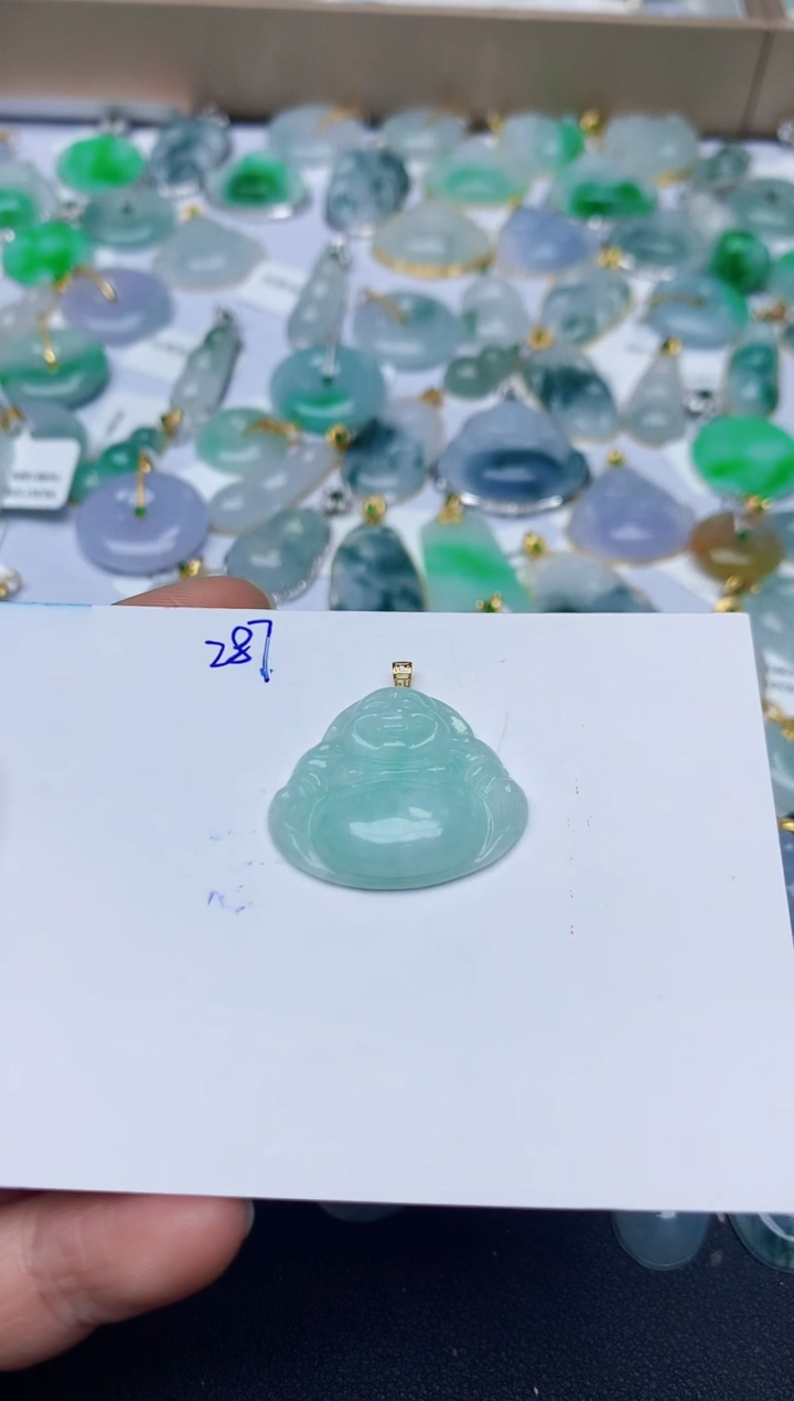 【闪购商品】翡翠颈饰18K金镶嵌天然翡翠A货   