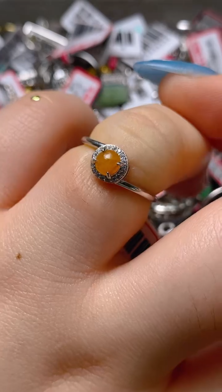 银S925镶嵌戒指翡翠百内无证书