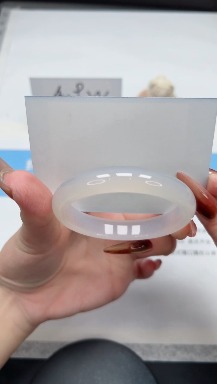 【闪购商品】玛瑙/玉髓手镯未镶嵌289/荔枝56