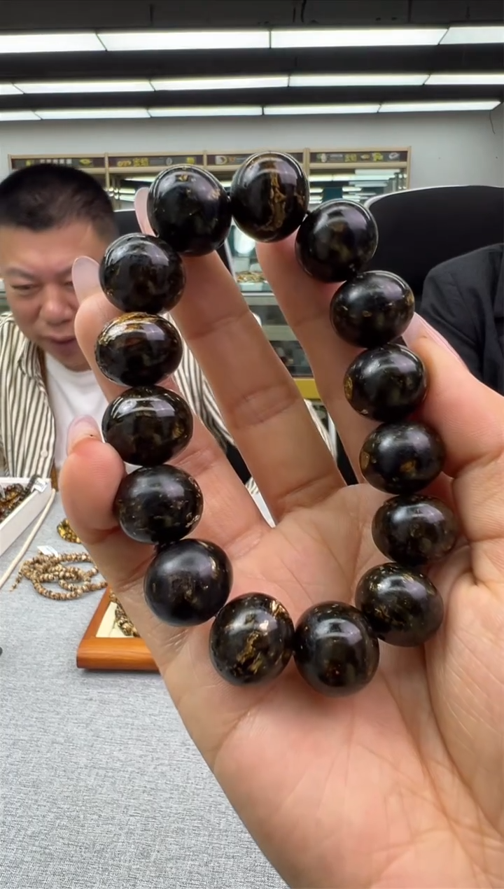 【闪购商品】琥珀手链未镶嵌11秒拍号