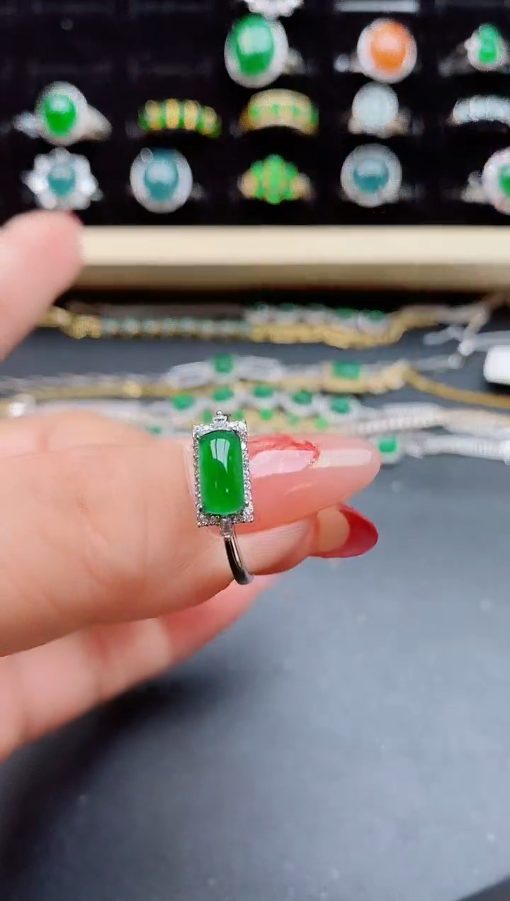 【闪购商品】翡翠戒指银S925镶嵌5080550