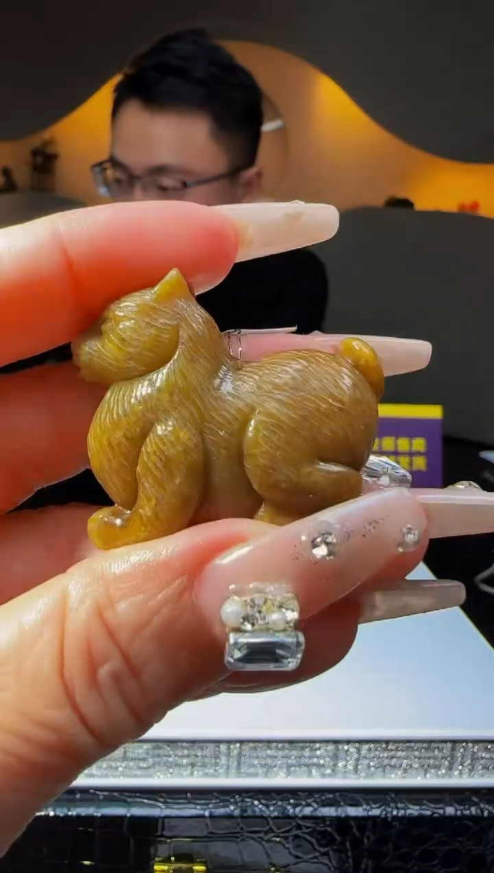 【闪购商品】定制翡翠未镶嵌Q04256翡翠毛货