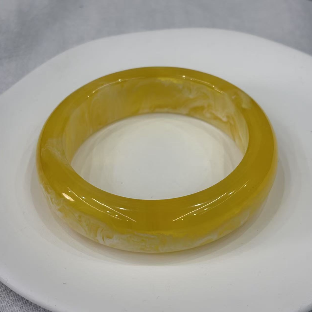 高定珠宝-蜜蜡手镯-ZX1139S888