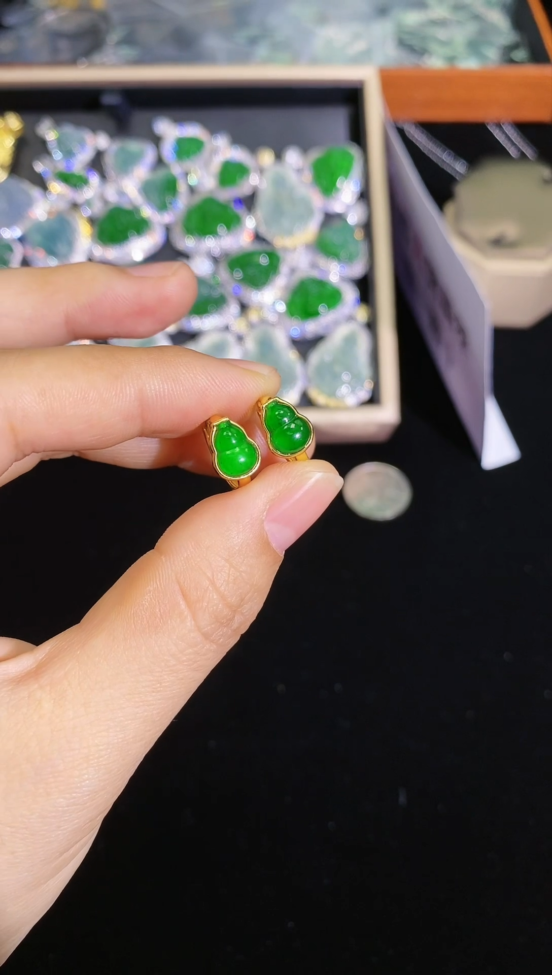 【闪购商品】翡翠耳饰银S925镶嵌葫芦耳包