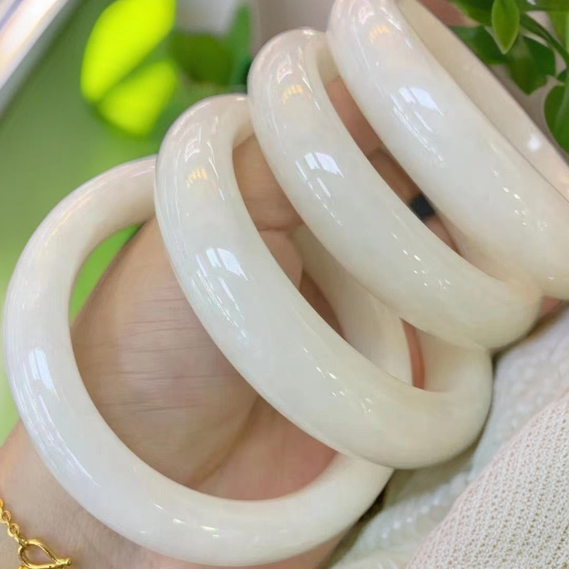 【牛总宠粉】和田玉多样性发其一羊脂白手镯+羊脂白平安扣A 605