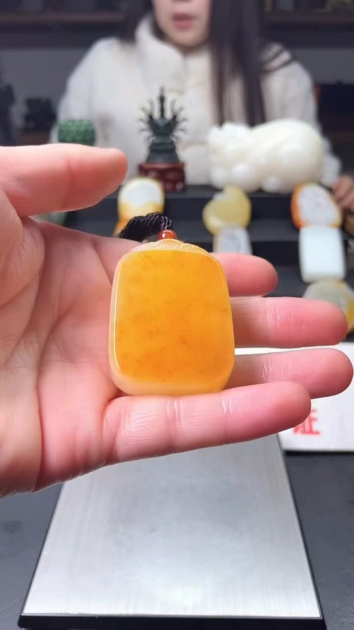 未镶嵌和田玉挂件1