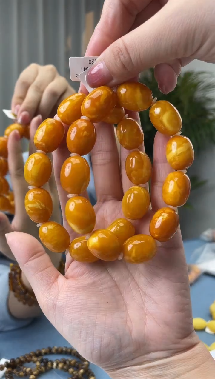 【闪购商品】蜜蜡珠宝奇石未镶嵌假一罚十，多样性发一件031.15