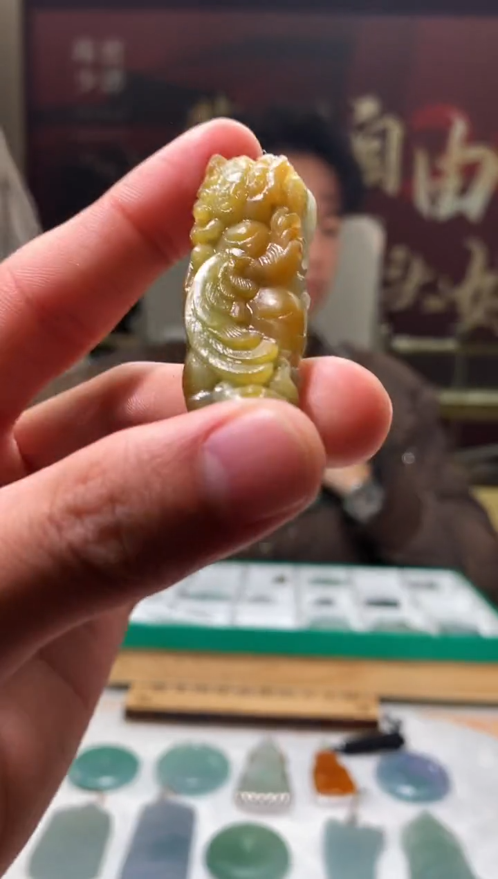 【闪购商品】定制翡翠未镶嵌5705毛货不退不换